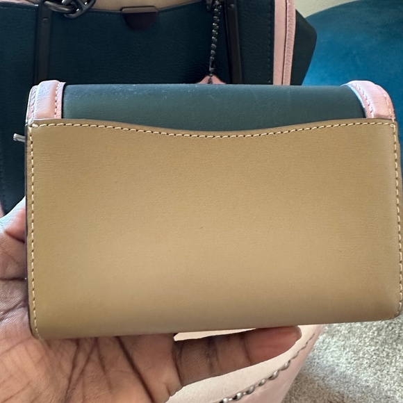 COACH DREAMER 31633 Colorblock W/ Matching Compact Wallet - EUC - Picture 7 of 16